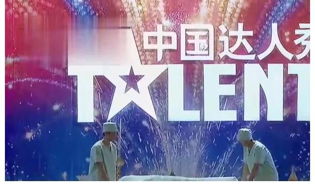 工廠|張藝興戰(zhàn)隊落敗不意外，“巧克力工廠”創(chuàng)意被扒來自《達人秀》