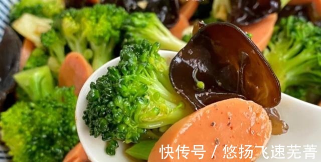 秋天不吃这菜真亏，低脂低卡，营养极高，我家孩子每顿都吃光！