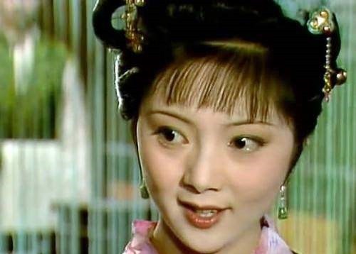 宝玉|薛姨妈告诉宝钗结婚之事,宝钗低头不语,后来便自垂泪,这是为何