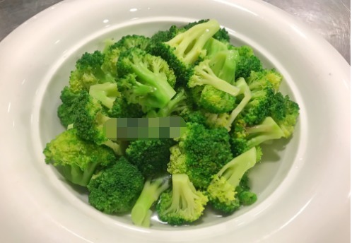 周末去大厨朋友家吃饭,他烧了8个菜,以为是家常菜其实是高标准