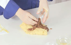 风味|“葡萄奶酥”脆的饼干配上甜腻的葡萄干,这风味想想就醉了