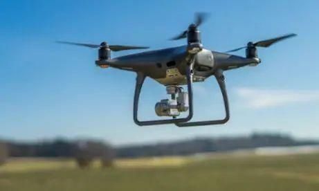 西方国家 重大突破我国研发超大新型无人机,成本低于卫星