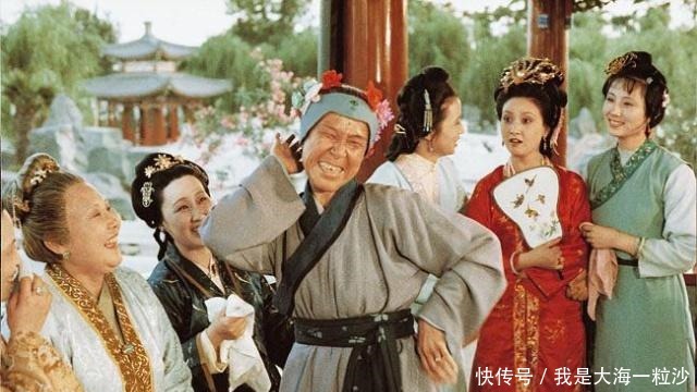 宝钗终于嫁给了宝玉,王夫人却后悔莫及,开始想念黛玉