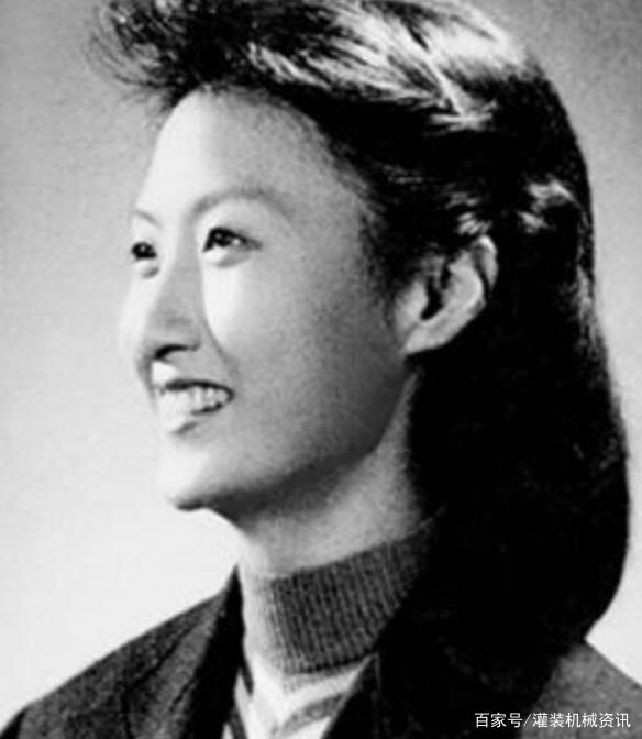  知名|悼念!知名艺术家/作家黄宗英今天早晨去世,享年95岁