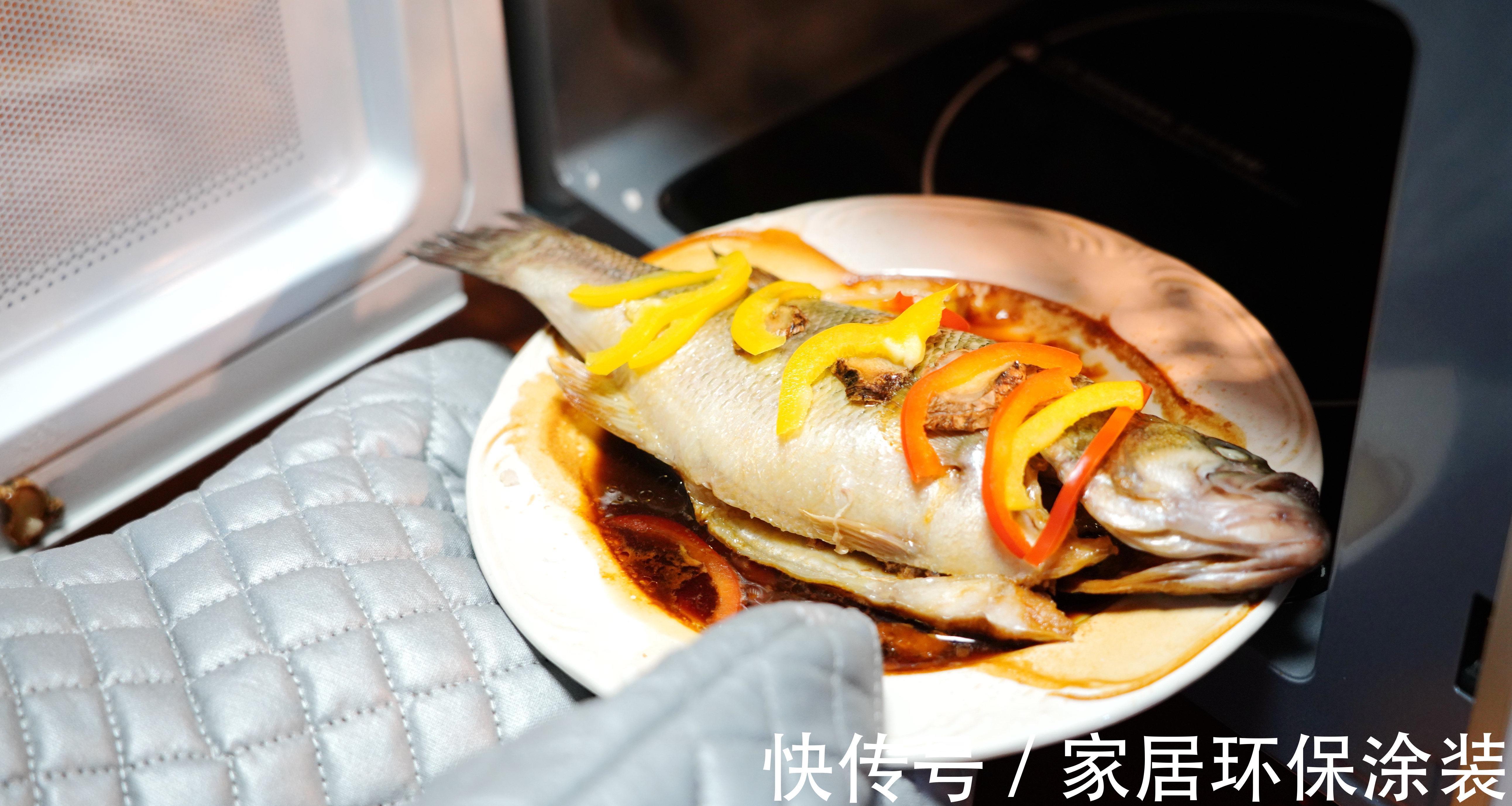 踢脚线|装修时“乱跟风”，踩了4个装修的坑，中看不中用，千万别学我