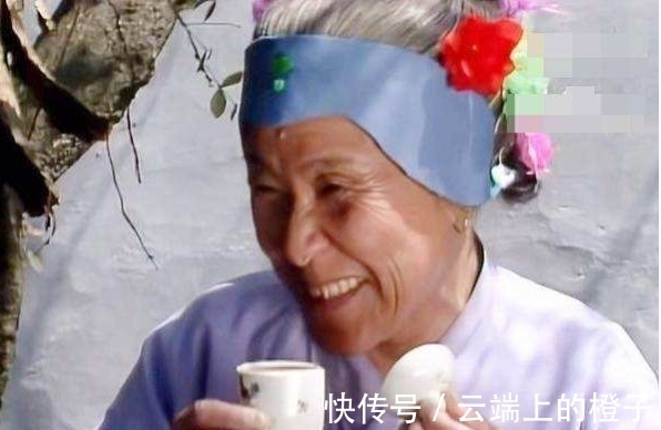 薛家#红楼梦:贾母为何要带刘姥姥去栊翠庵?她要借妙玉警告薛家母女!