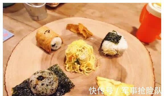 进食|宝宝两岁前,要多吃一些“手指食物”,不然可能耽误他们的发育哦