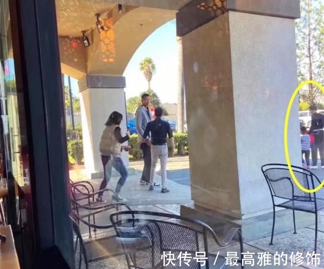 易建联|易建联带两儿子回洛杉矶家,儿子名字遵循家族规定:男孩必须叫YJL