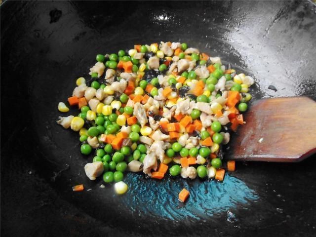 蔬菜|最通便的蔬菜不是芹菜,是它,1周吃3次,排出宿便,大肚腩不见了