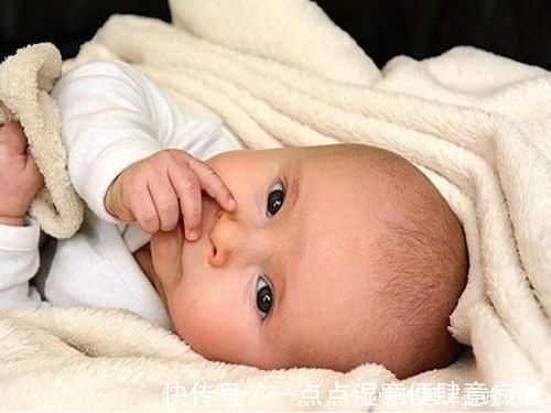 父母|100天是宝宝成长的“分水岭”，掌握这5个变化，父母带娃更轻松