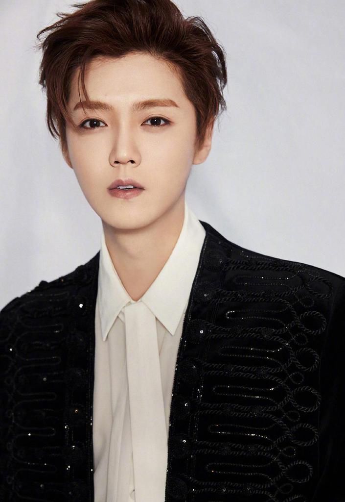 鹿晗|鹿晗鄧超難拯救,流量匯聚就出彩,男團旅行終于找準新模式?