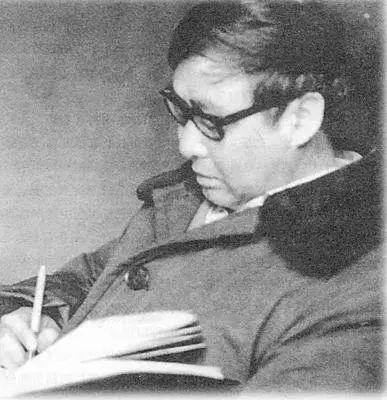 一个月!路遥一天3包只抽好烟,6年抽掉三五套房,一辈子只存了一万块