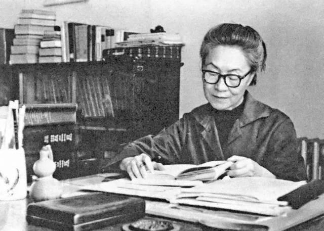 杨绛@费孝通:我比钱钟书更适合你,杨绛直言:那我们就只能绝交了