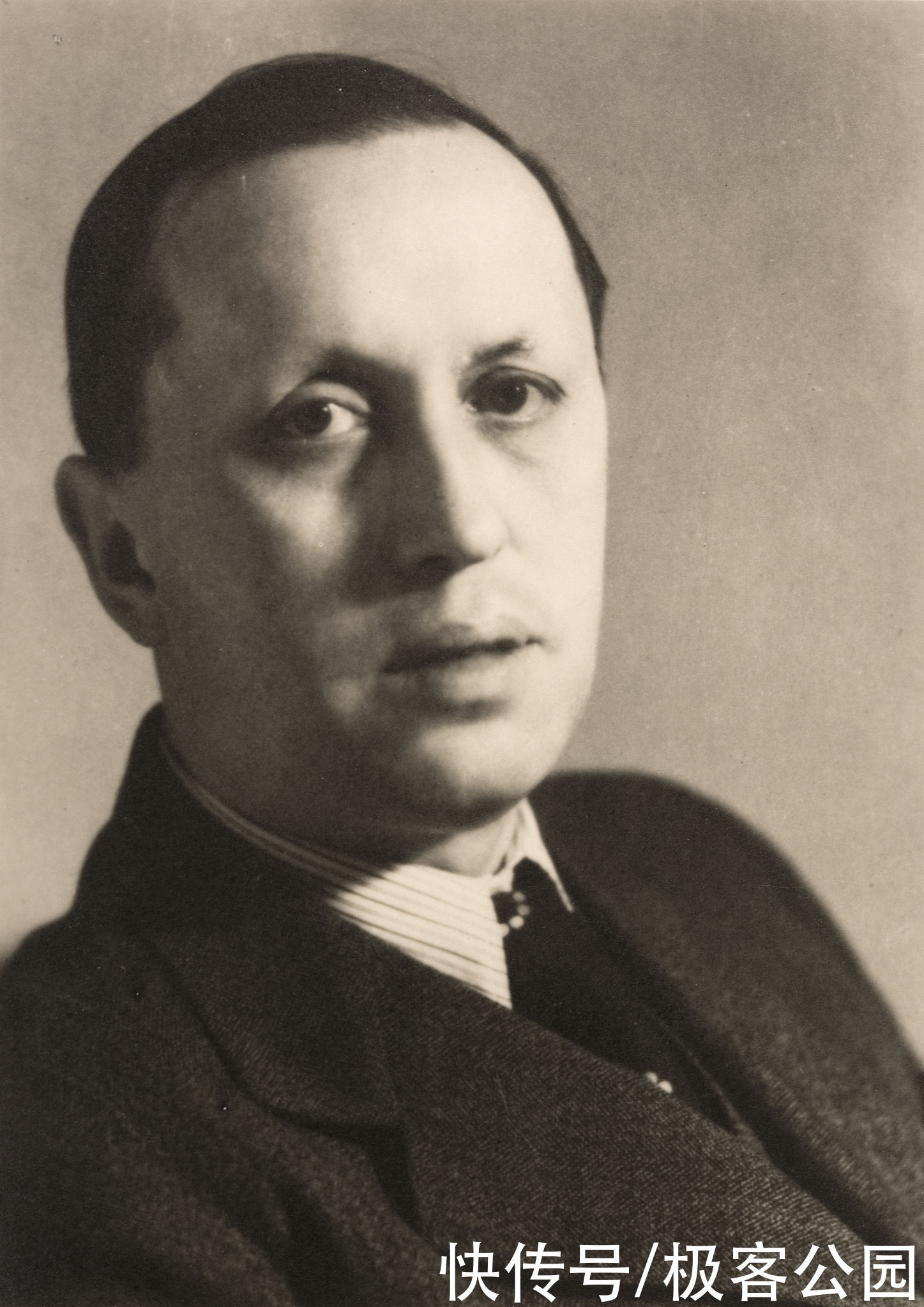 机器人|100 年前科幻小说里的概念,创造了今天千亿美元的市场