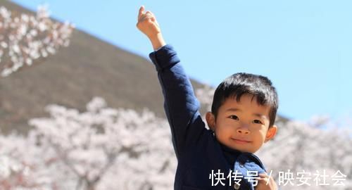 家娃|孩子是个“厚脸皮”?恭喜你,说明你是称职好父母,娃带得很成功