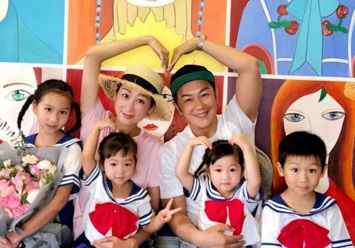 二胎|“全网最怂奶爸”带4娃面壁,网友:五个同姓的干不过一个做饭的