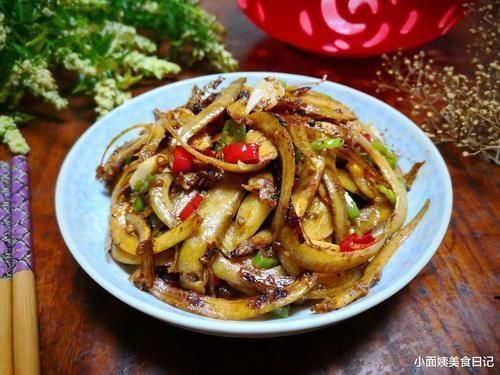 秋天，吃肉不如吃它，少吃猪肉多吃它，比肉营养，鱼干了孩子也爱吃