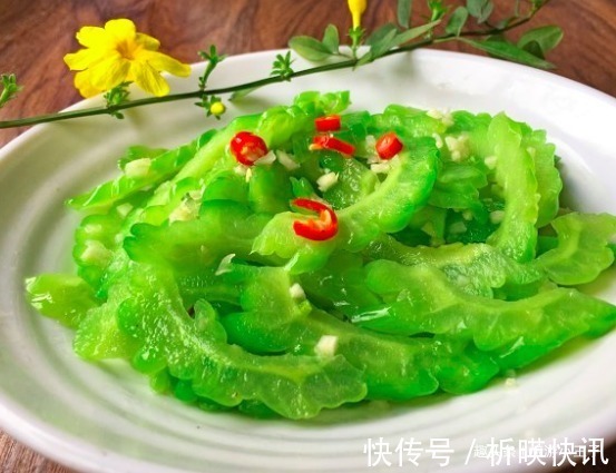 禁忌|让人倒下的不是病,而是无知!吃苦瓜的一大禁忌,大家来了解下