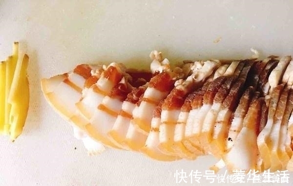 营养师随身查|腊肉和“它”天生一对，香到舔盘子，味道醇香口感棒，快收藏