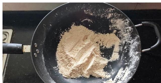 油茶|把1斤面粉简单炒一炒,一周早餐不愁了,早起冲一杯,暖心还暖胃