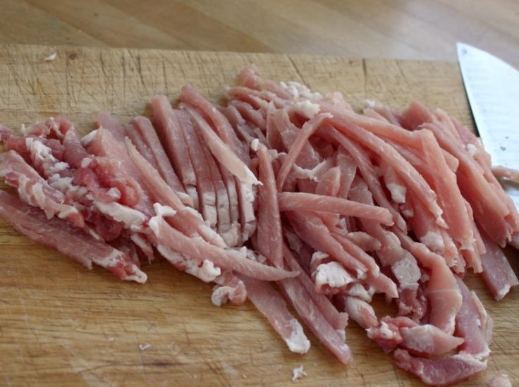 炒肉丝,直接下锅炒是大错!教你1招,嫩滑多汁又入味,还不粘锅