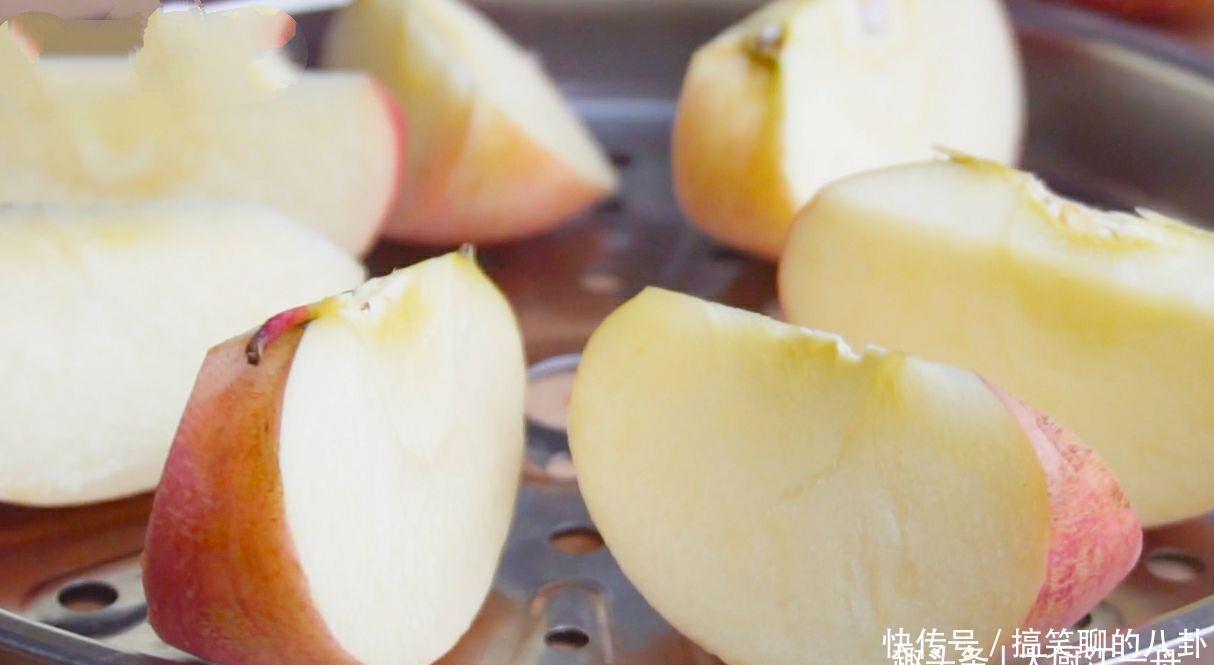 好处|把苹果放进蒸锅里蒸一蒸,没想到好处这么多,现在知道还不晚