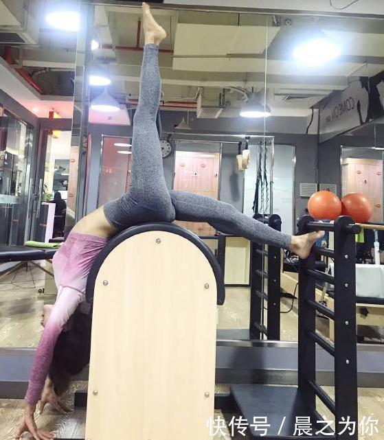 萧亚轩|韩国普拉提女教练，黄金比例身材，全身散发女人魅力