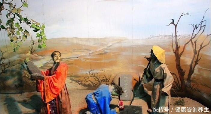 扭着腰肢|俗语“龟背蛇腰不可交”,下半句常被农村人引用,有科学依据吗