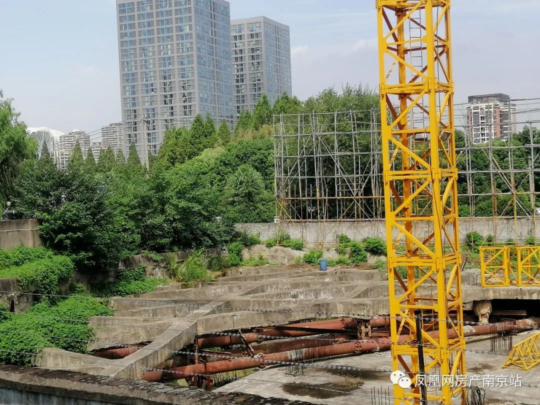 土地使用权|拿地21年，停工6年！江宁烂尾楼被接盘后仍难复活