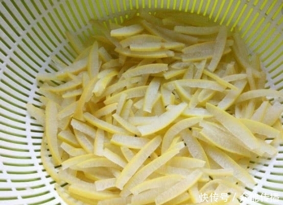  洗头|洗了30年头才知道用柚子皮洗头这么厉害，相信你看到一定感谢我