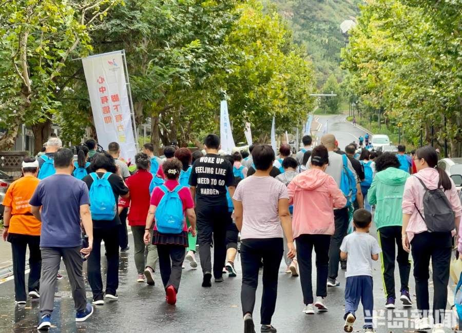 十梅庵@细雨中漫步老虎山，垃圾分类享时尚！李沧开展垃圾分类全民健步行活动