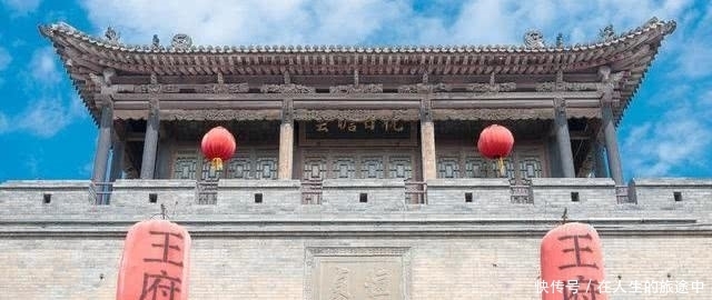 拆除周边建筑进行扩建，为了争创5A旅游景区，乔家大院也是拼了！