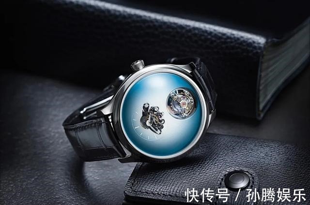 新品&亨利慕时「新品」正式宣告破天荒地“在一起”