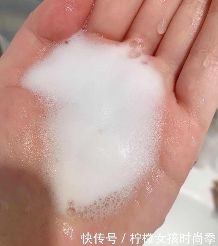 提取物|你的洗面奶落灰了吗?巨好用的5款“零差评”洗面奶,好用不贵