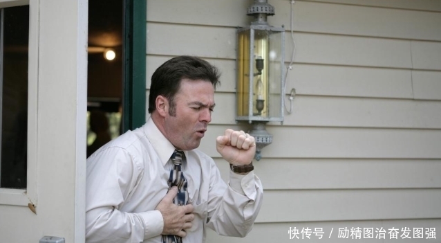 心梗来临前,晚上睡觉时会有四种“不适”,这2类人群要留心!