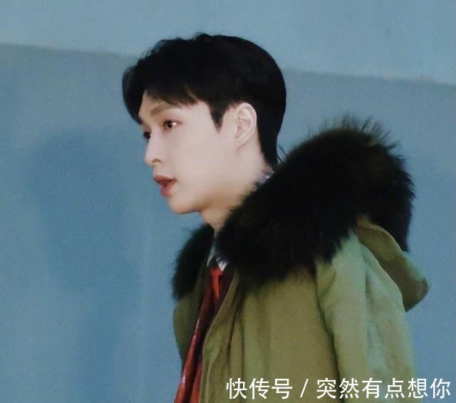 張藝興取代彭昱暢成《向往的生活》常駐嘉賓，穿軍大衣現身！