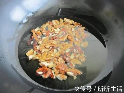 植物油|护眼别总吃猪肝了，它才是真正“明目高手”，买的再贵也吃不了亏