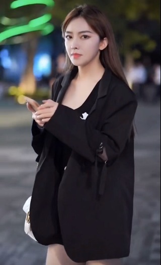 气质|清新甜美的装扮,体现出独特的个人风格,彰显出甜美迷人的气质