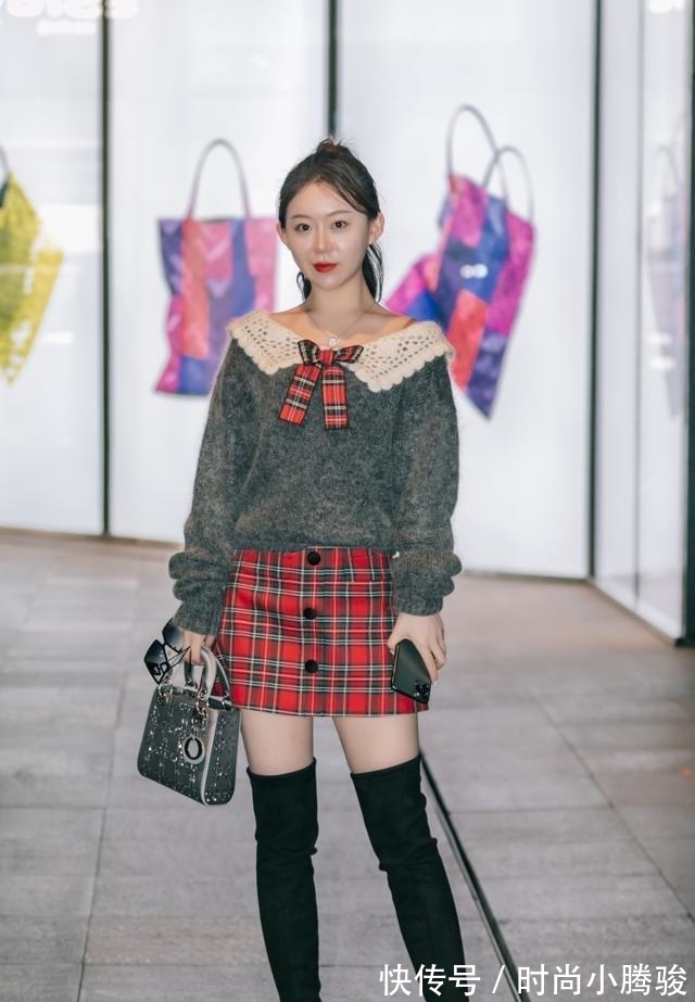 高筒靴|冬天高筒靴最实用,美女选择高跟加过膝设计的,时髦保暖还显腿长