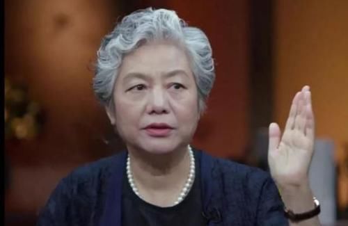 李玫瑾坦言吃饭时会有这3种“表现”的孩子，长大后多半没本事