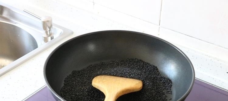 碱性食物|秋末，这食物要天天吃，每天吃一勺最养人，多买囤着，炒着吃很香