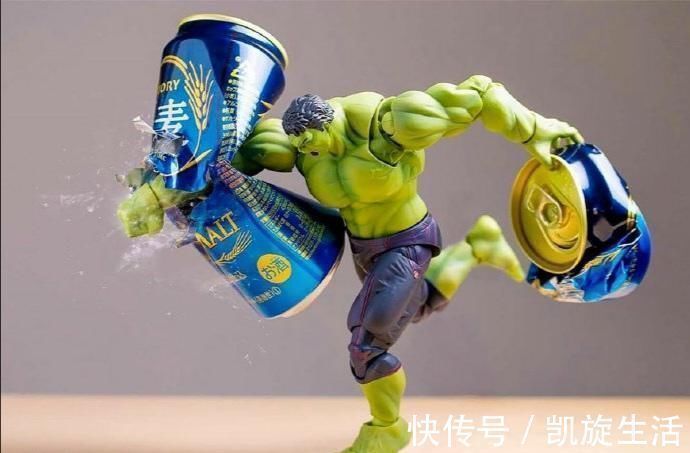 金刚狼|用超级英雄手办演绎退休后的生活,果然是把自己的能力发挥到了极致。