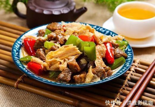 滑嫩|炒牛肉时别直接下锅,多加点东西,牛肉滑嫩爽口,怎么炒都不柴