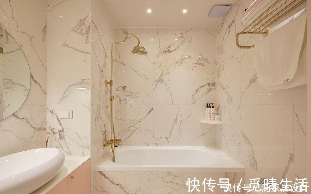 自由职业|32岁女青年独居120㎡大房,坚持化繁为简,一个人更自由自在