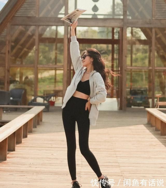 羽绒服|火了整个冬天的“鲨鱼裤”,为什么你穿上不好看,问题出在搭配上