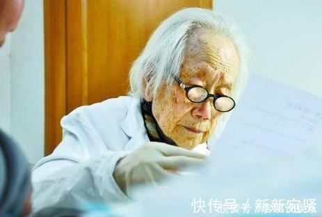 金针菜|肝郁气滞89岁中医老奶奶2个方法,让你疏解肝郁、补气益血