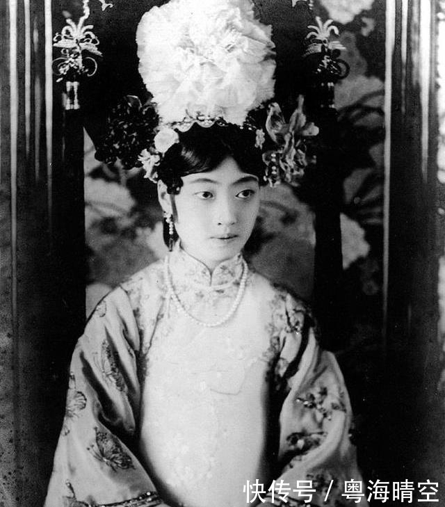 皇后|看完末代皇后婉容年轻时的唯美照，你会发现她确实很美