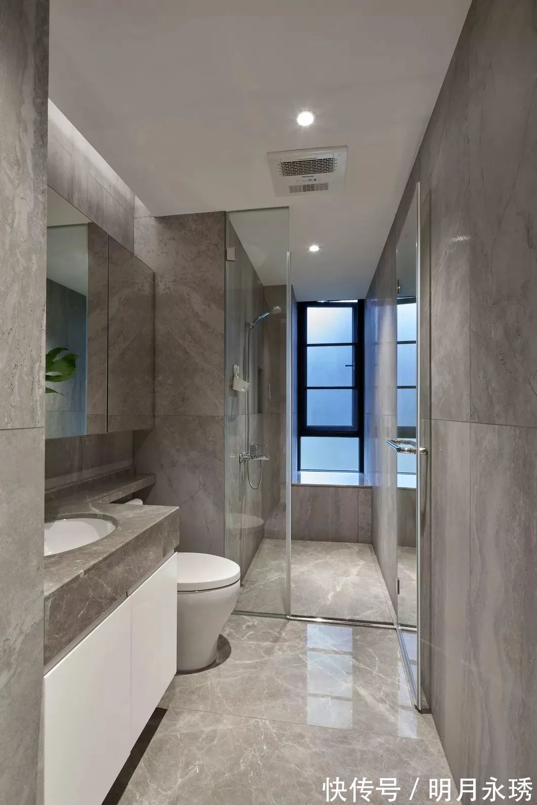 床尾凳|246㎡现代大平层，简约大方的空间，时尚优雅的布置，高级档次