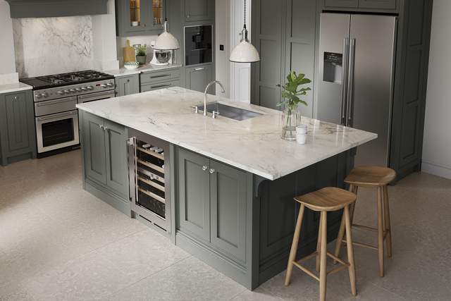 浅色系|新厨房装修地板砖要选什么样的?什么地板砖好?怎么才省钱实用?