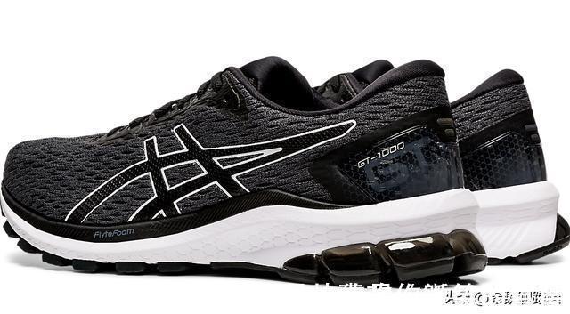 跑鞋 懂鞋的人通常会买3双跑鞋,名气不大,但都是性价比之选